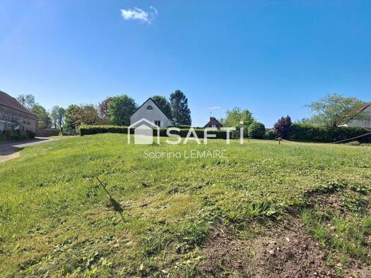 Terrain constructible à vendre 33 000 € 699 m² de terrain Domvast 80150