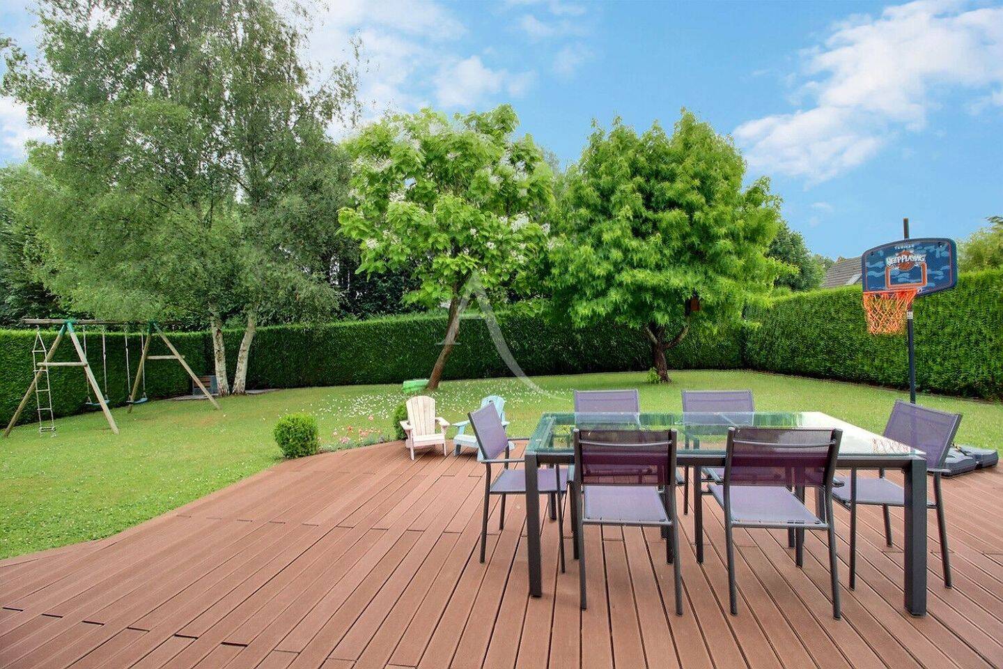 Maison 5 pièces 118 m² · à Le Mesnil-Esnard · 118 m² · 1 590 €