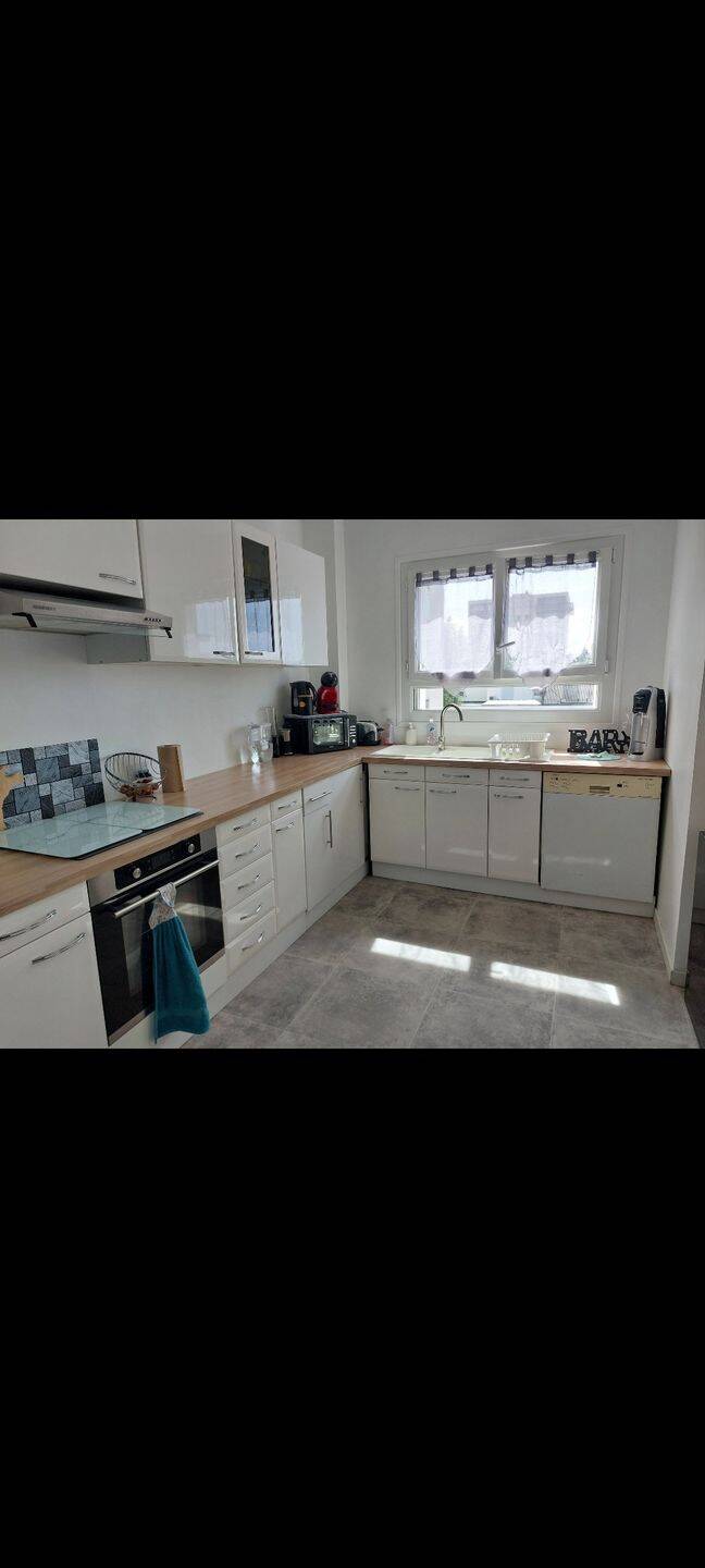 Appartement 3 pièces 49 m² · à Maurepas · 49 m² · 875 €