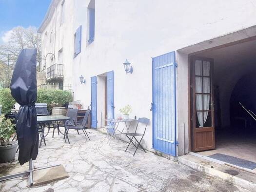 Maison à vendre 183 000 € 6 pièces 4 chambres 178 m² 40 m² de terrain Saint-Laurent-le-Minier 30440