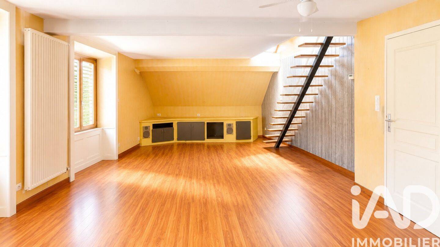 Appartement 4 pièces 83 m² · à Hérimoncourt · 82,7 m² · 50 000 €