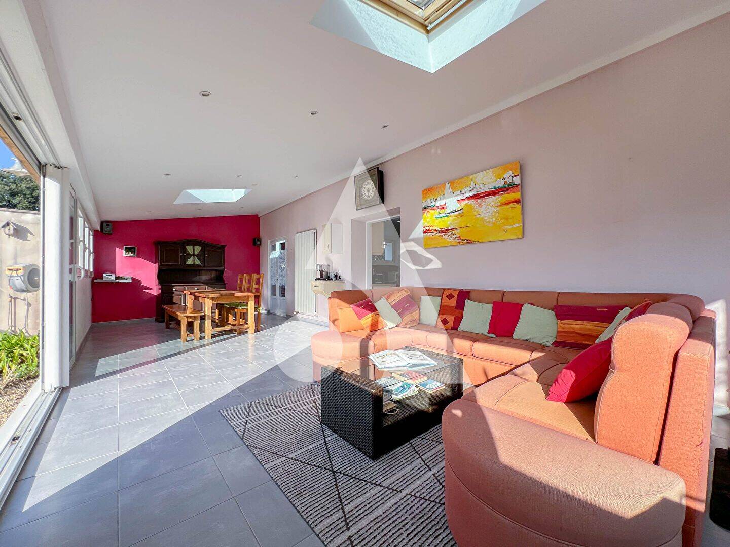 Maison 10 pièces 198 m² · à Saintes · 198 m² · 299 000 €