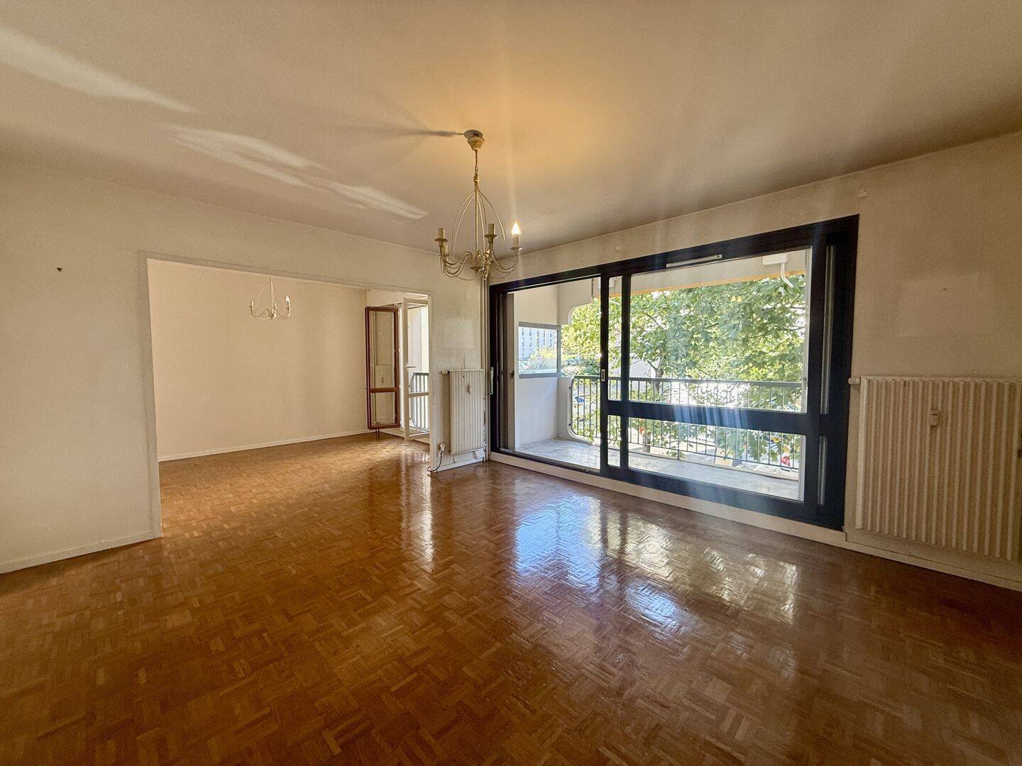 Appartement 3 pièces 66 m² · à Saint-Étienne · 66,2 m² · 69 000 €