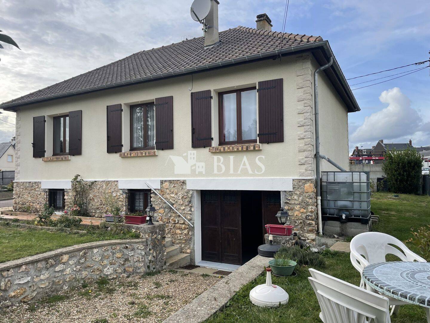 Maison 5 pièces 92 m² · à Brionne · 92 m² · 169 990 €