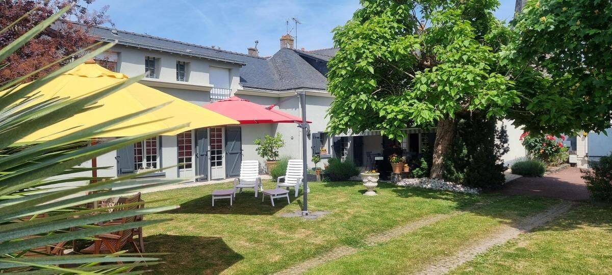 Maison 7 pièces 221 m² · à Les Ponts-de-Cé · 221 m² · 618 800 €