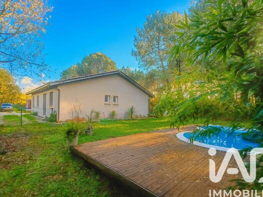 Maison à vendre 303 000 € 5 pièces 4 chambres 120 m² Lesparre-Médoc 33340