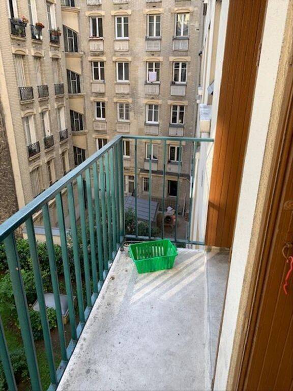 Appartement 3 pièces 70 m² · à Paris 12ème Arrondissement · 70,1 m² · 1 850 €