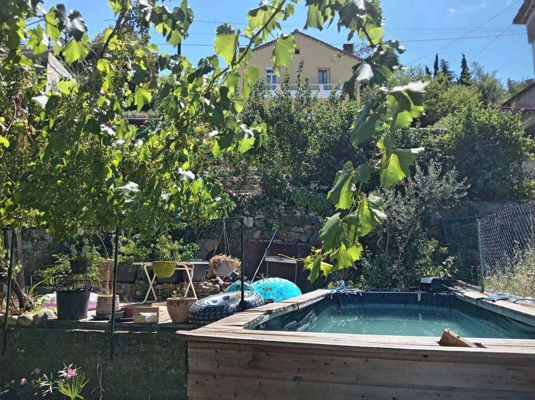 Maison 12 pièces 180 m² · à Aubenas · 180 m² · 370 000 €