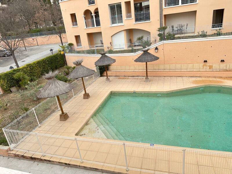 Appartement 2 pièces 40 m² · à Gréoux-les-Bains · 40 m² · 83 000 €