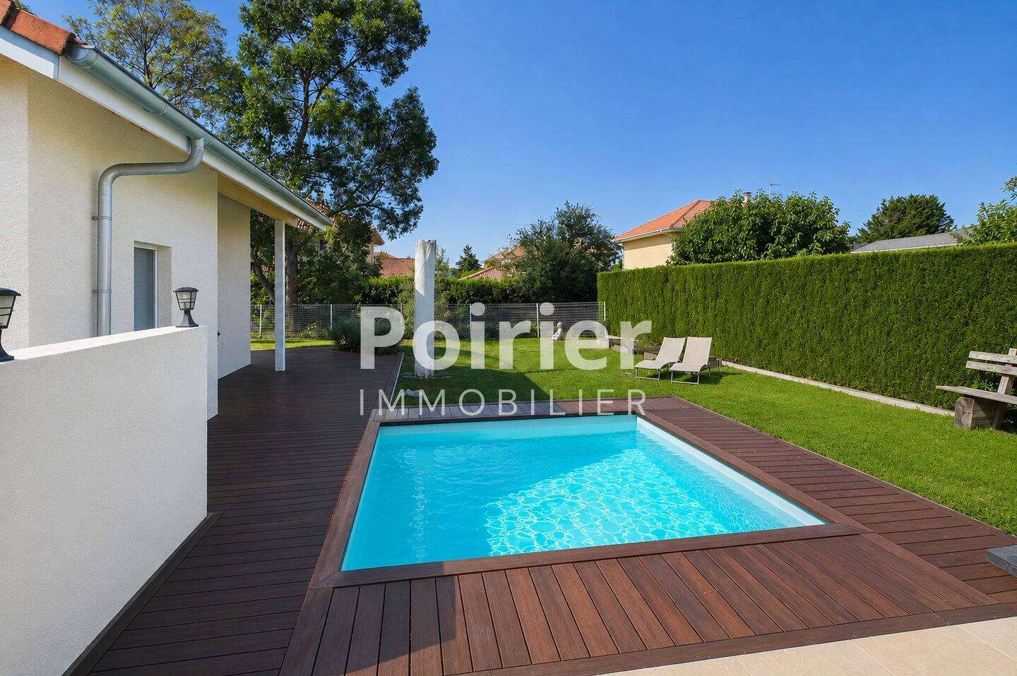 Maison 6 pièces 723 m² · à Douvaine · 723 m² · 669 000 €