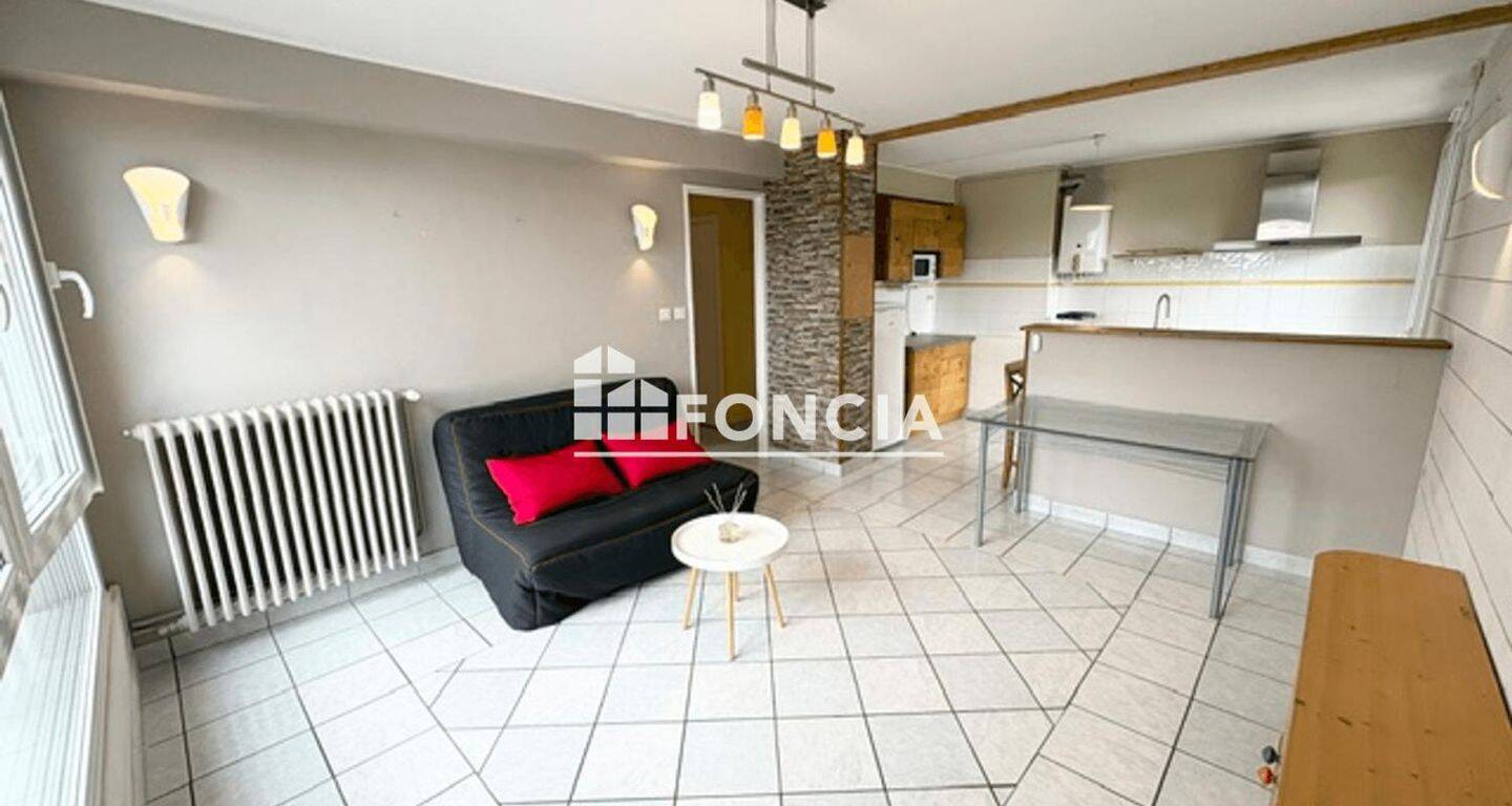 Appartement 3 pièces 59 m² · à Saint-Étienne · 58,8 m² · 630 €