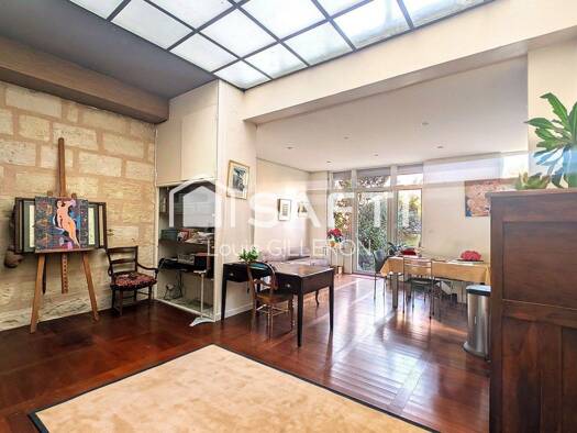 Appartement à vendre 372 000 € 4 pièces 2 chambres 110 m² RDC/3 Nansouty - Saint Genès Bordeaux 33000
