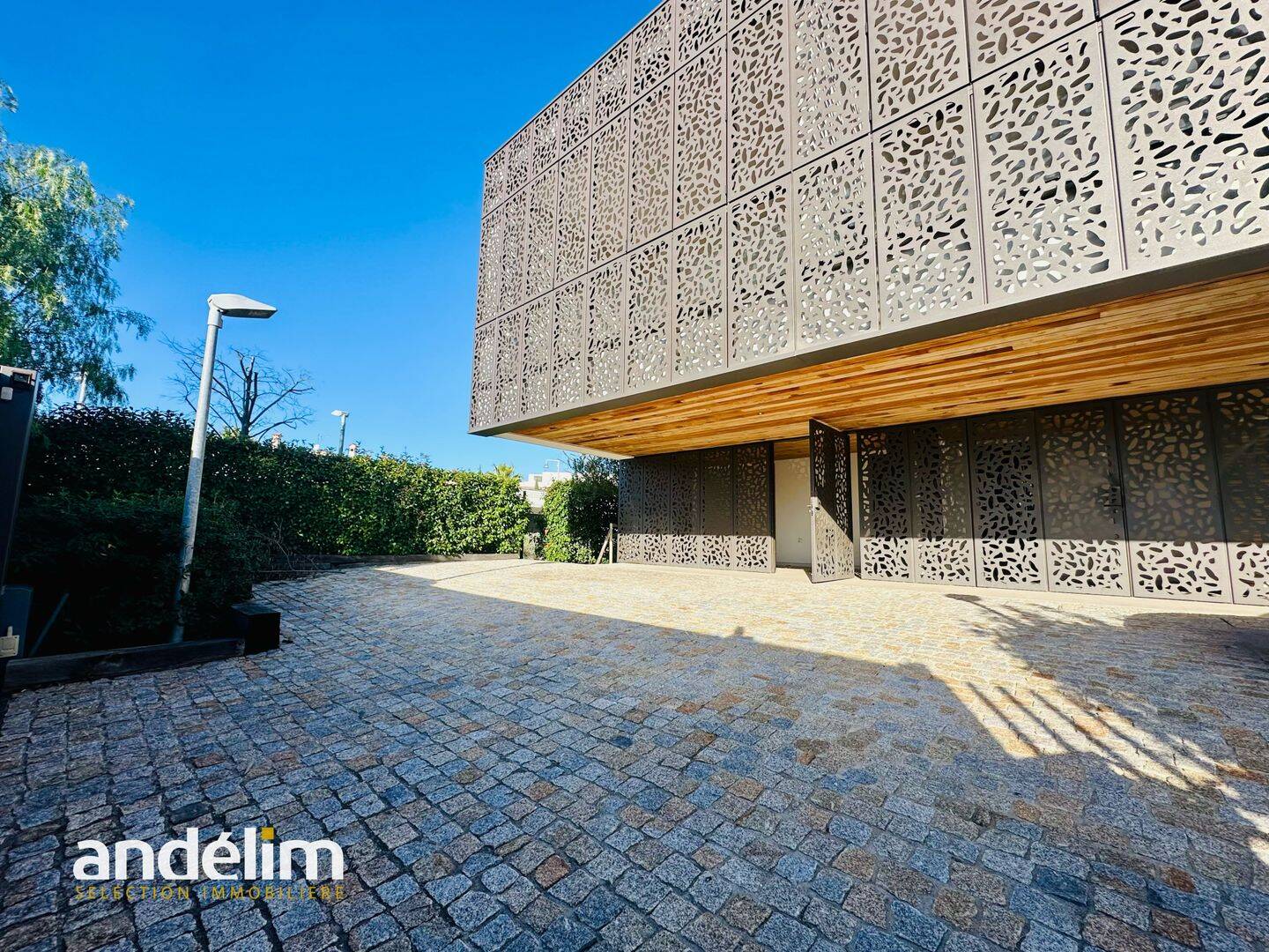 Maison 6 pièces 143 m² · à Fréjus · 143 m² · 970 000 €