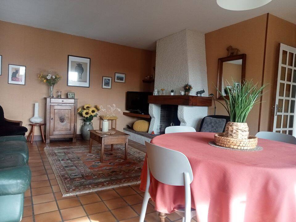 Maison 4 pièces 90 m² · à Ceyrat · 90 m² · 1 500 €/mois