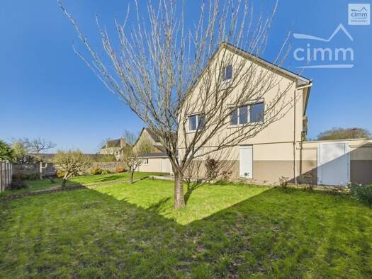 Maison à vendre 221 275 € 4 pièces 3 chambres 80,1 m² 474 m² de terrain Bourg-des-Comptes 35890