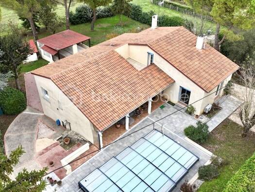 Villa à vendre 420 400 € 8 pièces 5 chambres 217 m² 2 372 m² de terrain Rural Auch 32000