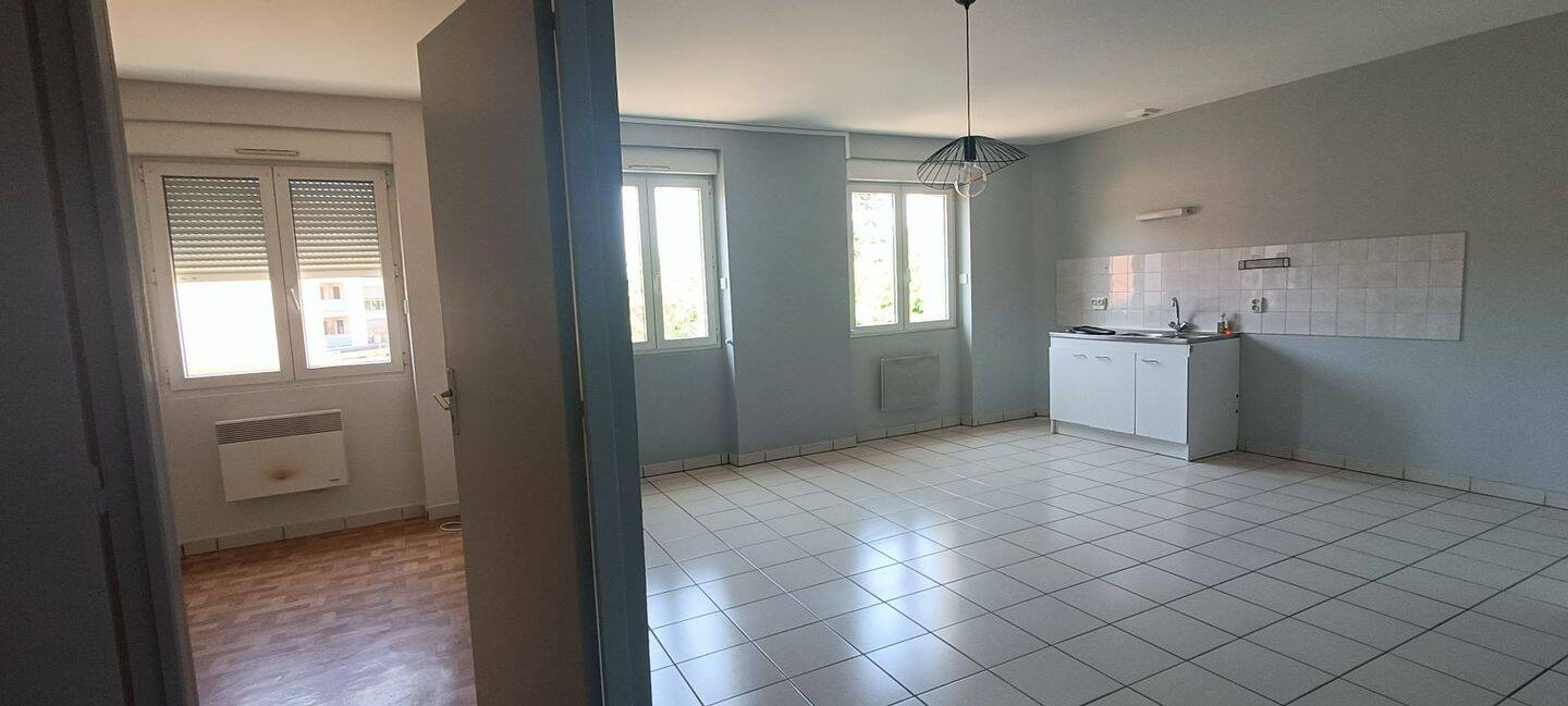 Appartement 2 pièces 38 m² · à Feurs · 38 m² · 420 €