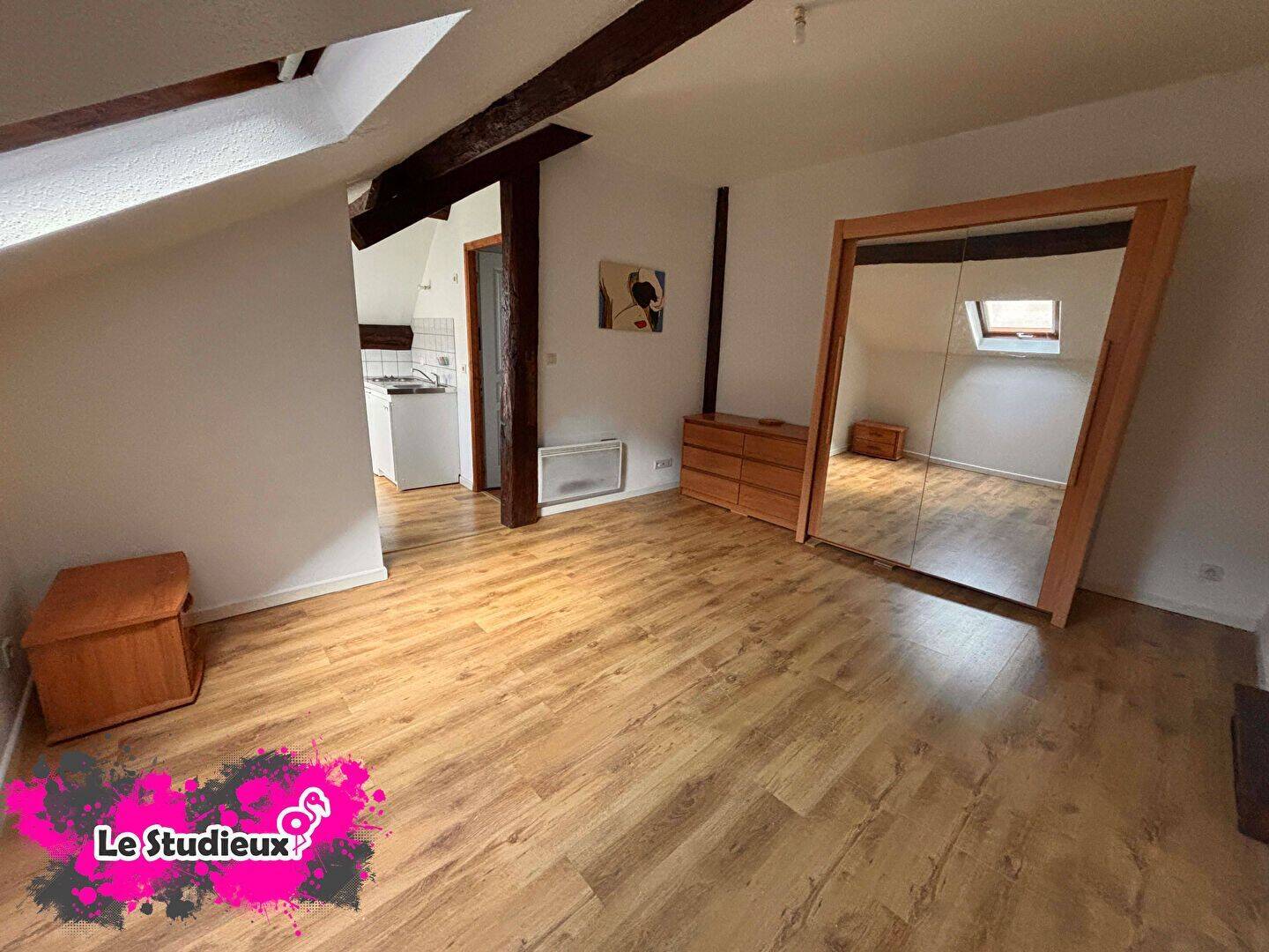 Appartement 1 pièce 26 m² · à Luxeuil-les-Bains · 26 m² · 350 €