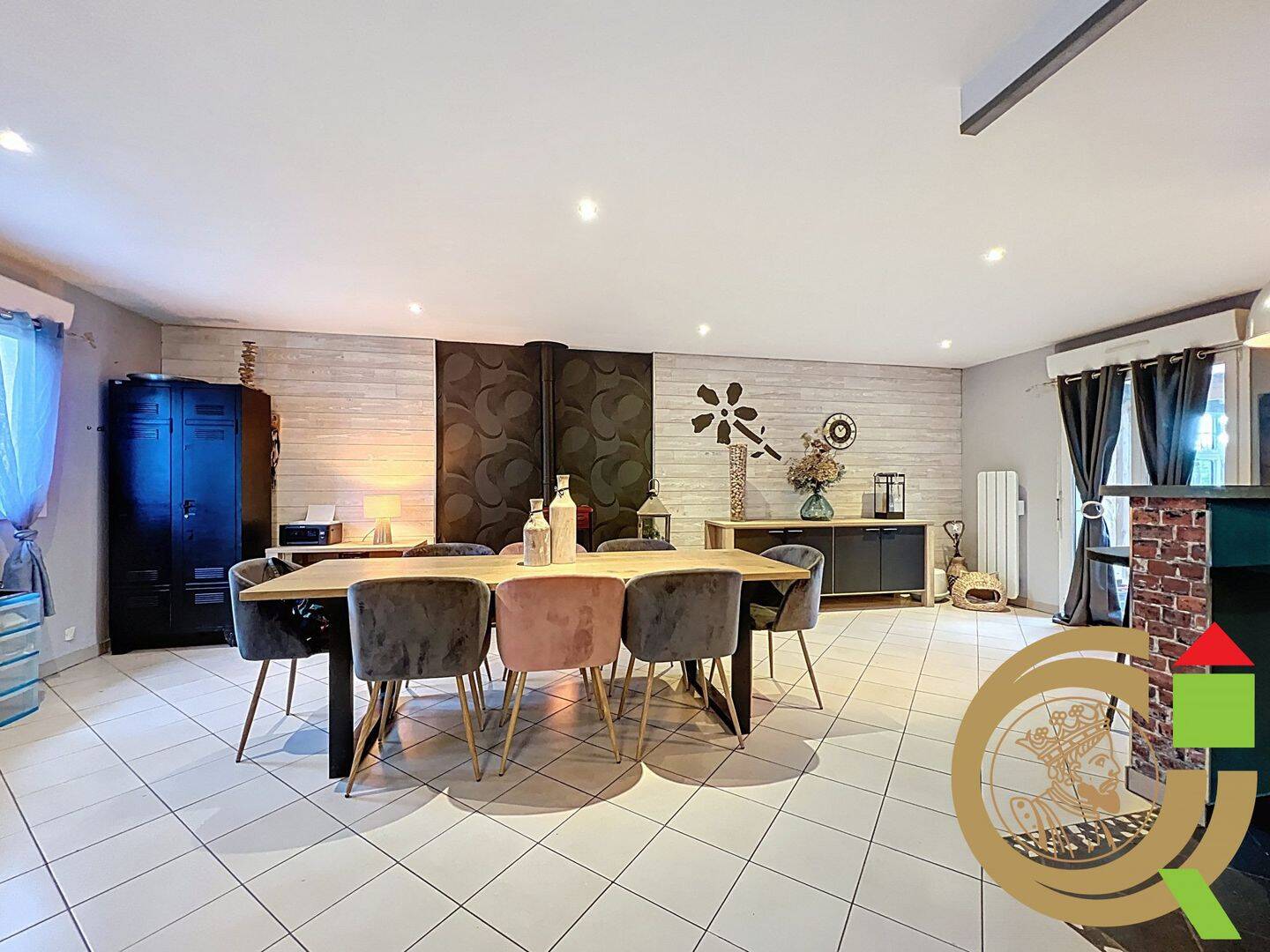 Maison 5 pièces 110 m² · à Estréelles · 110 m² · 254 400 €