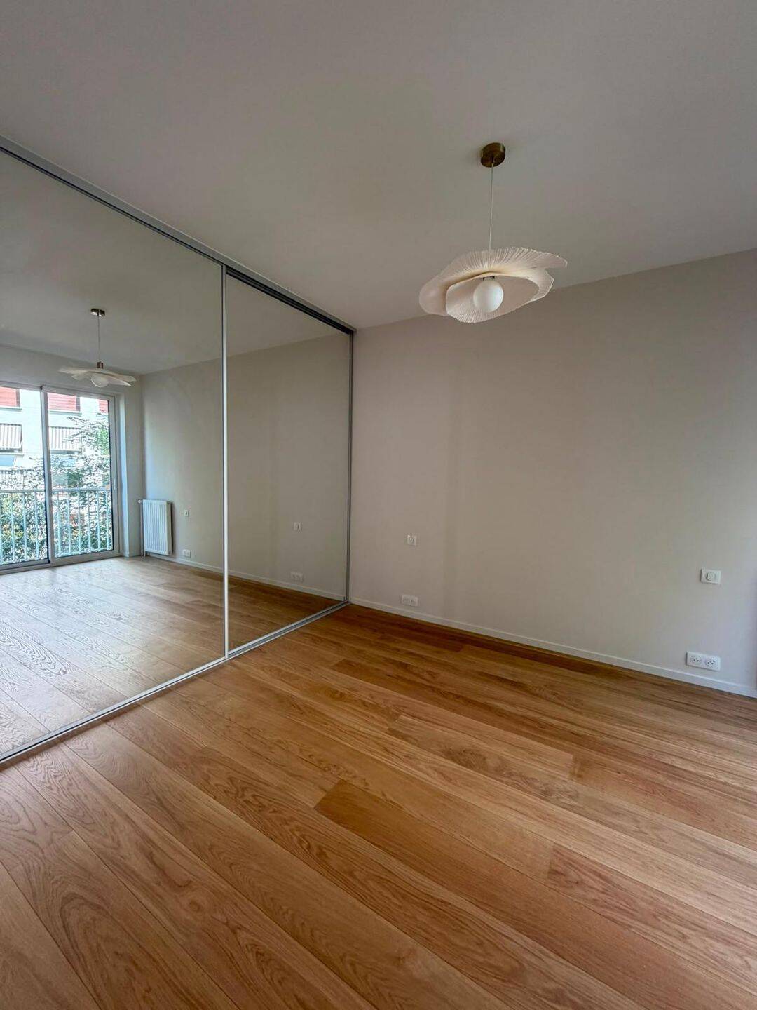 Appartement 2 pièces 60 m² · à Paris 16ème Arrondissement · 60 m² · 3 250 €