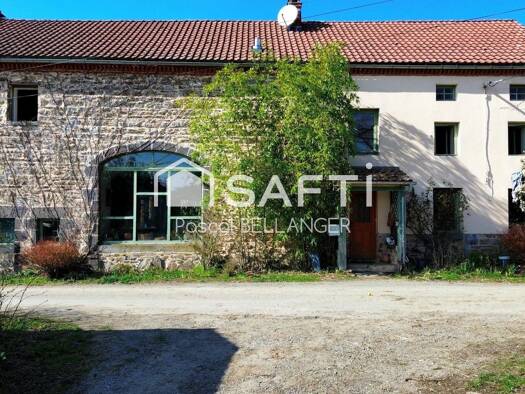 Maison à vendre 204 000 € 7 pièces 4 chambres 230 m² 1 122 m² de terrain Saint-Rémy-de-Blot 63440