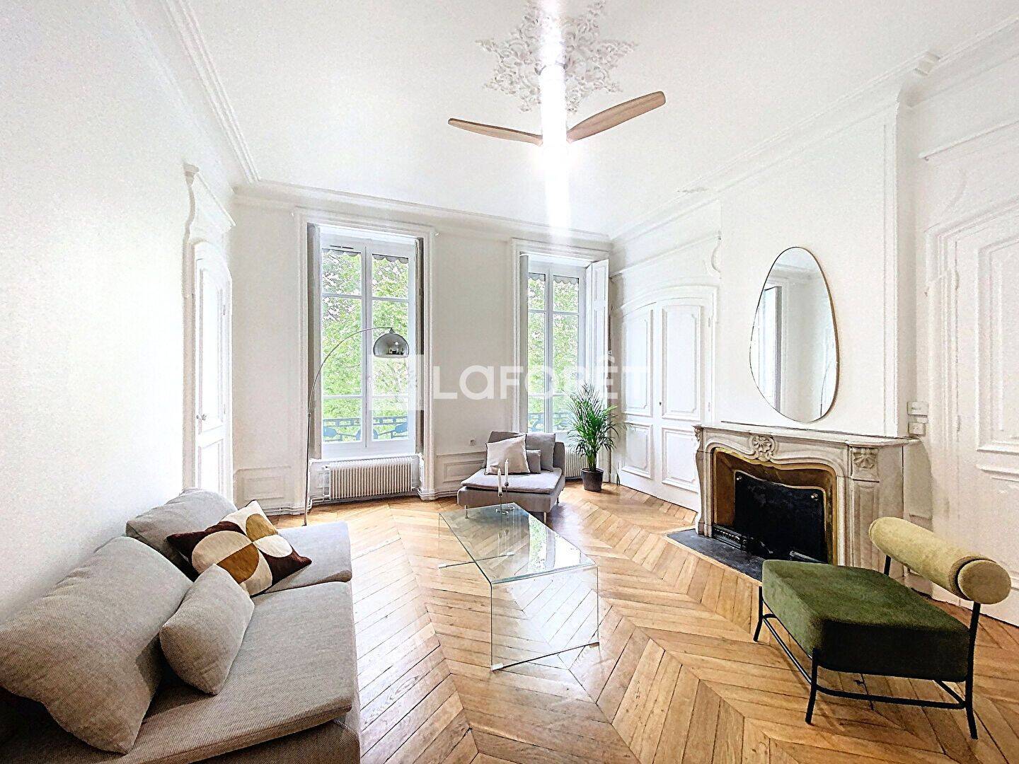 Appartement 4 pièces 122 m² · à Lyon 4ème Arrondissement · 122 m² · 1 990 €