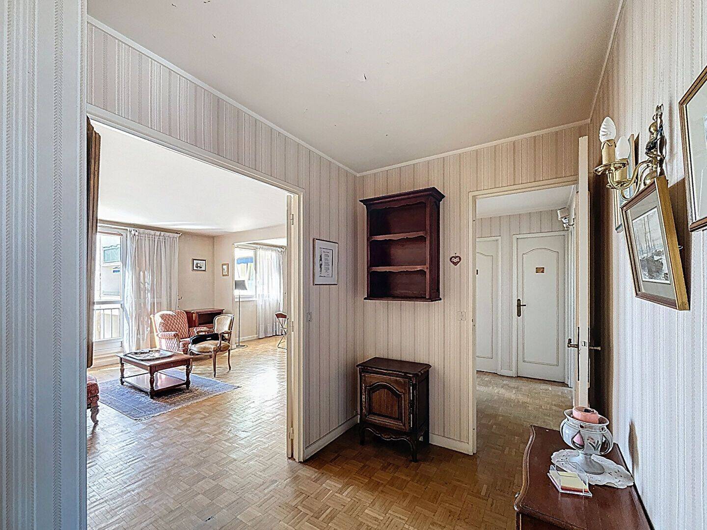 Appartement 3 pièces 82 m² · à Saint-Maur-des-Fossés · 82 m² · 383 000 €