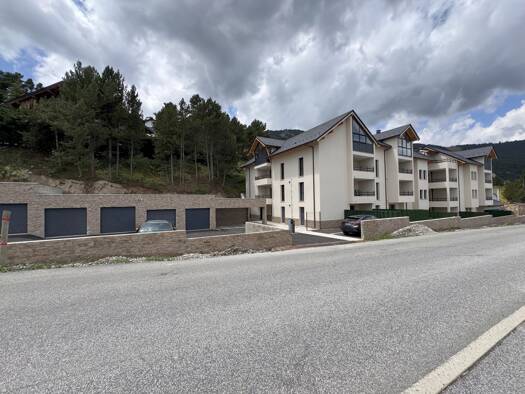 Duplex à vendre - neuf 495 900 € 4 pièces 3 chambres 97 m² dès le 31/03/2026 Les Angles 66210