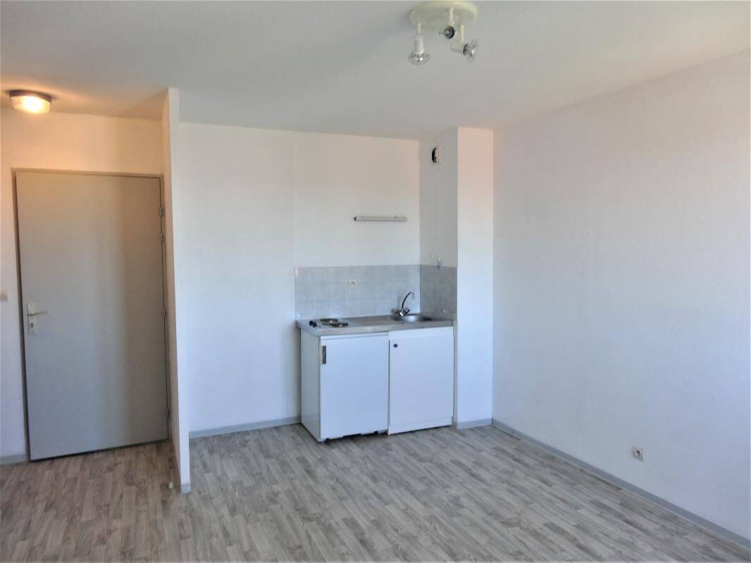Appartement 1 pièce 21 m² · à Albi · 21 m² · 360 €
