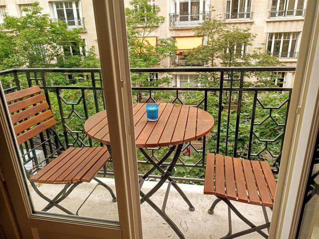 Appartement 2 pièces 38 m² · à Paris 16ème Arrondissement · 38 m² · 1 950 €/mois