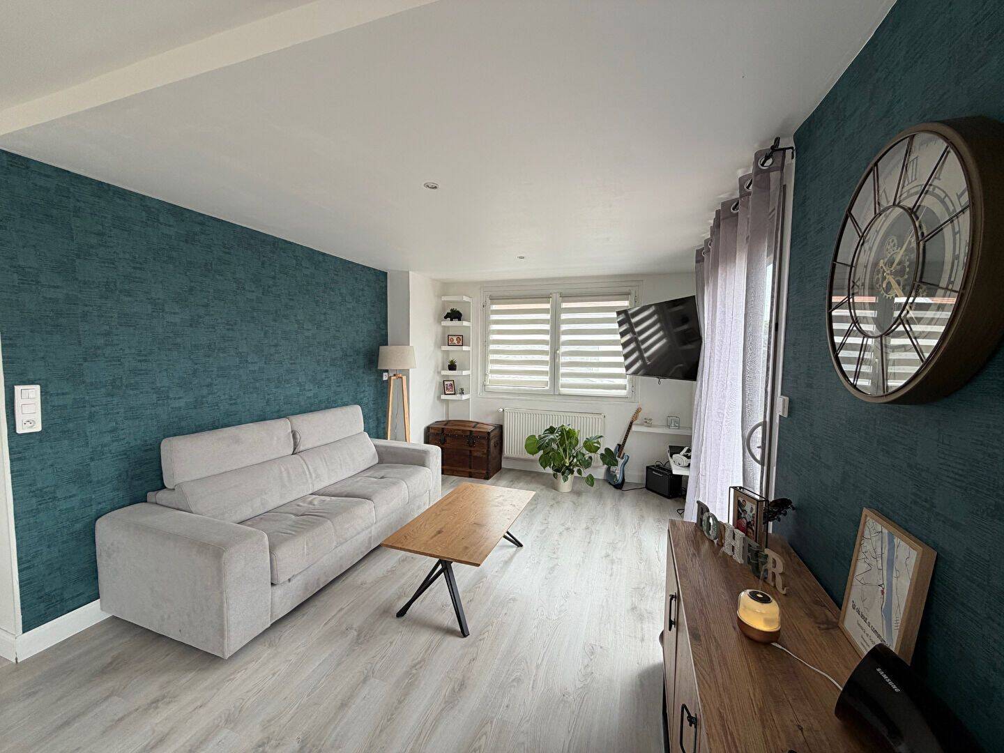 Maison 5 pièces 81 m² · à École-Valentin · 81 m² · 249 000 €