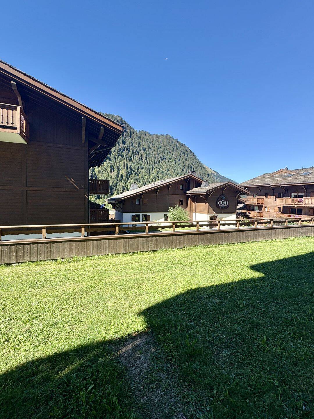 Appartement 3 pièces 56 m² · à Châtel · 55,6 m² · 275 000 €