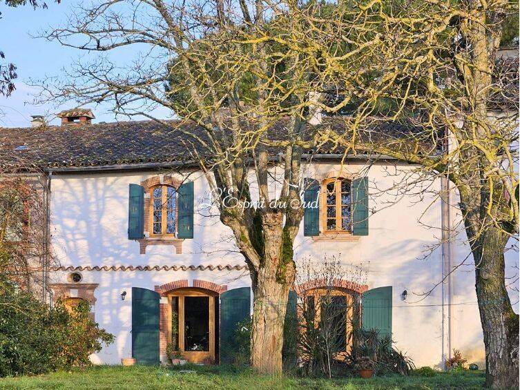 Maison 8 pièces 184 m² · à Lisle-sur-Tarn · 184 m² · 299 000 €