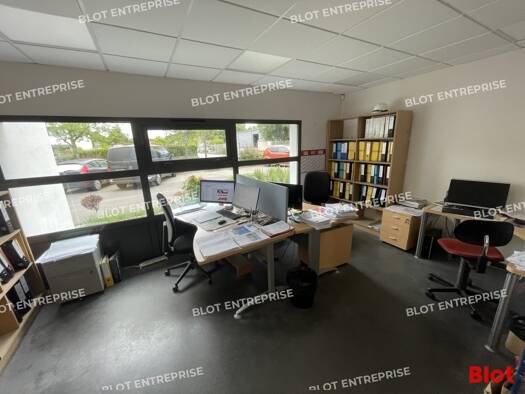 Espace bureau à louer 1 667 € 170 m² de bureaux Keryado-Saint Armel Lorient 56100