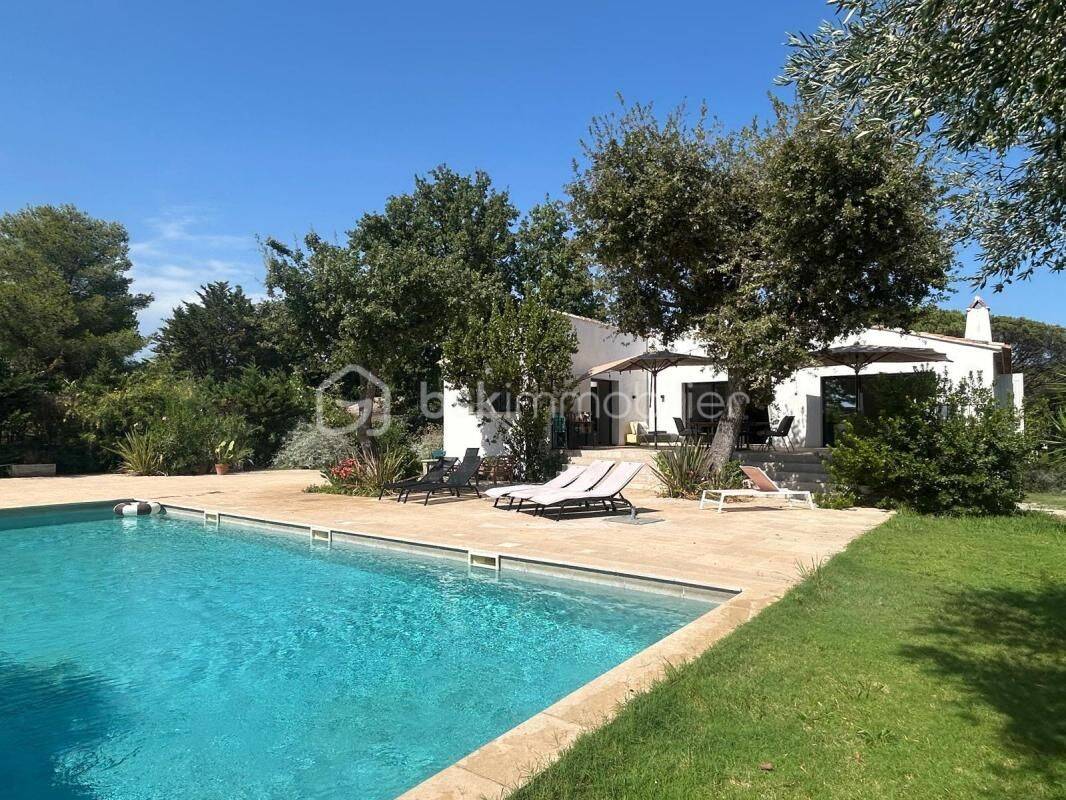 Maison 7 pièces 300 m² · à Grimaud · 300 m² · 2 580 000 €