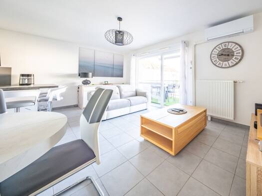 Appartement à vendre 189 000 € 3 pièces 2 chambres 64 m² Étage 2/3 Corcelles-Bas de Chanot Chevigny-Saint-Sauveur 21800