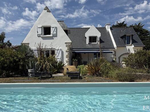 Maison à vendre 832 000 € 7 pièces 4 chambres 165 m² 4 340 m² de terrain Névez 29920