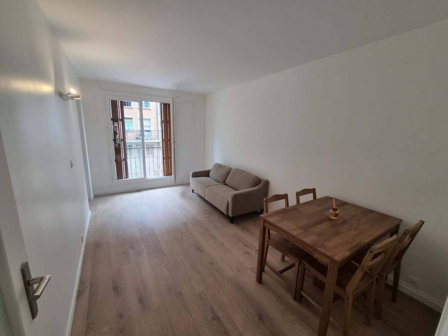 Appartement 3 pièces 53 m² · à Paris 15ème Arrondissement · 53 m² · 1 900 €/mois