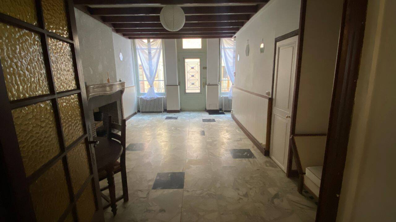 Maison 5 pièces 103 m² · à La Charité-sur-Loire · 103 m² · 690 €