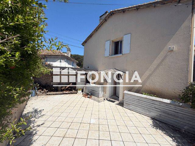 Maison 6 pièces 113 m² · à Charras · 113,2 m² · 910 €