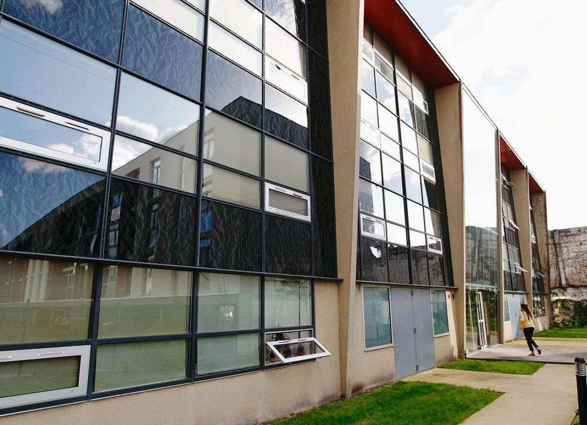 Appartement 1 pièce 18 m² · à Bordeaux · 18 m² · 438 €