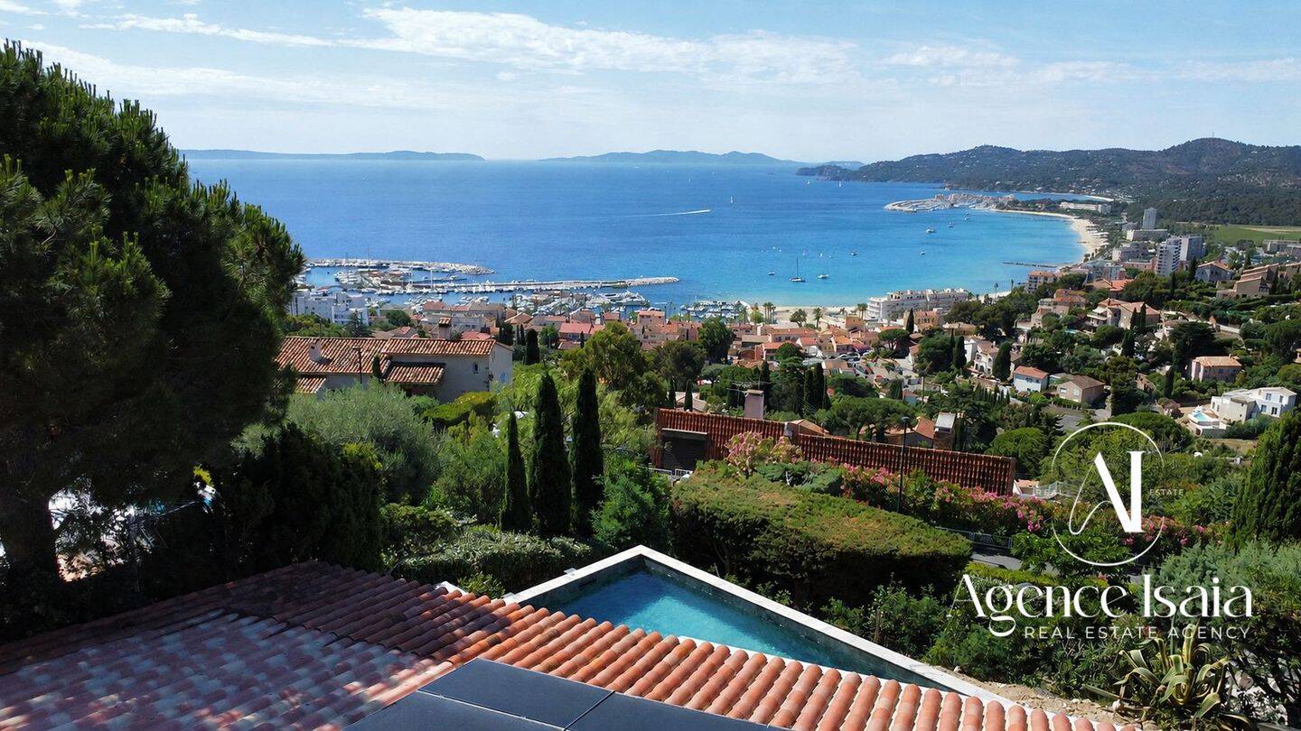 Maison 4 pièces 133 m² · à Le Lavandou · 133 m² · 1 420 000 €