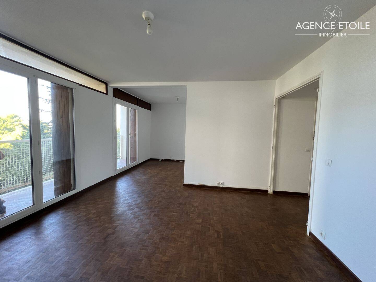 Appartement 3 pièces 63 m² · à Marseille 9ème Arrondissement · 62,9 m² · 990 €