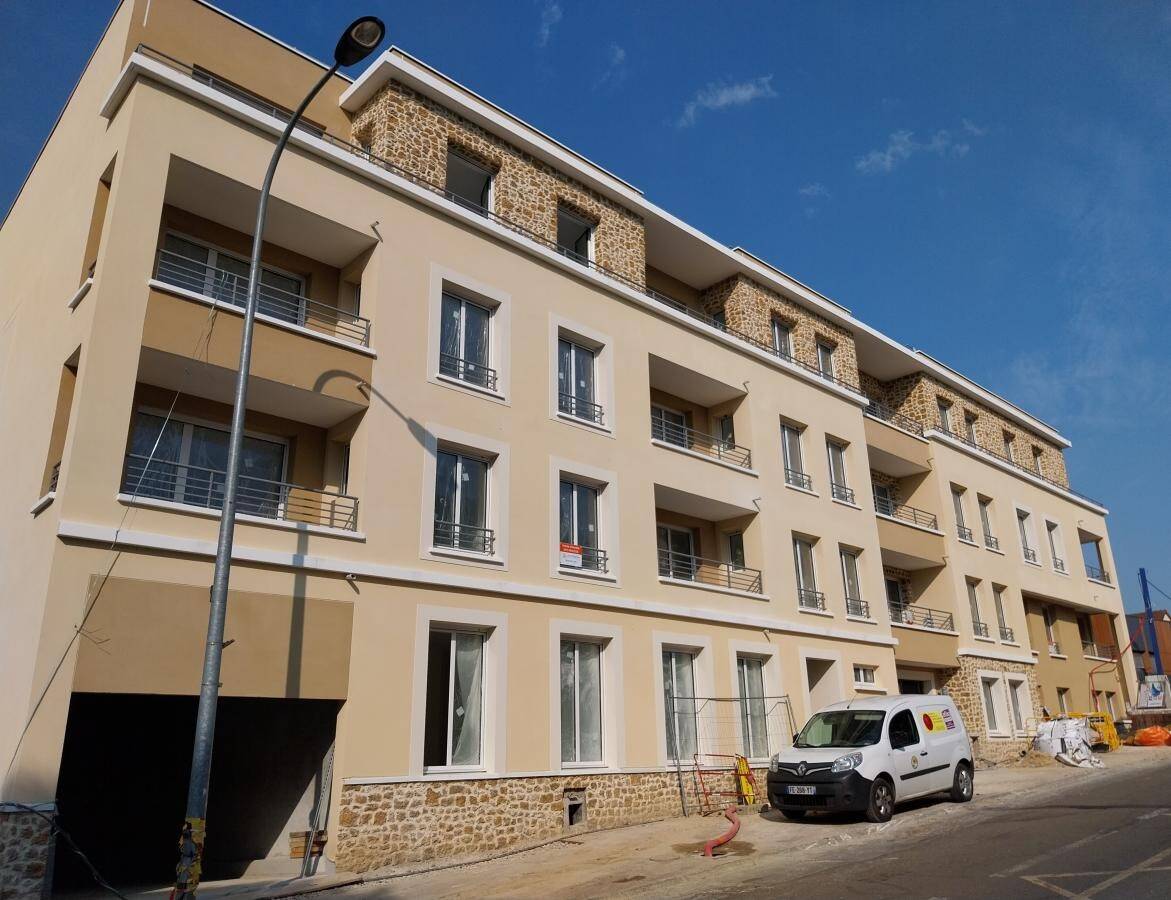 Appartement 2 pièces 47 m² · à Saint-Cyr-l'École · 47 m² · 988 €/mois