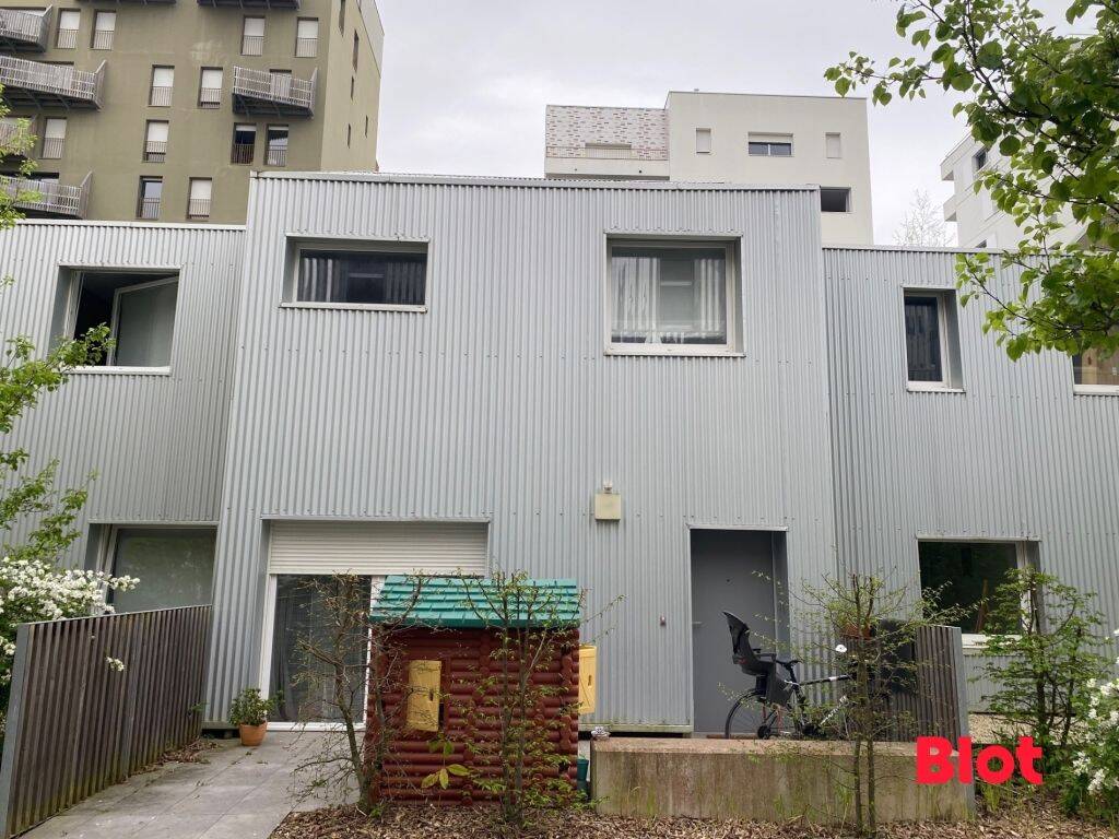 A LOUER - RENNES PLAINE DE BAUD - MAISON INDIVIDUELLE T4 — 4