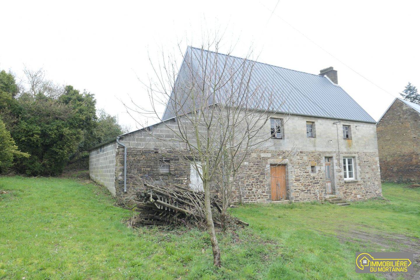 Maison 2 pièces 134 m² · à Le Teilleul · 134 m² · 76 000 €
