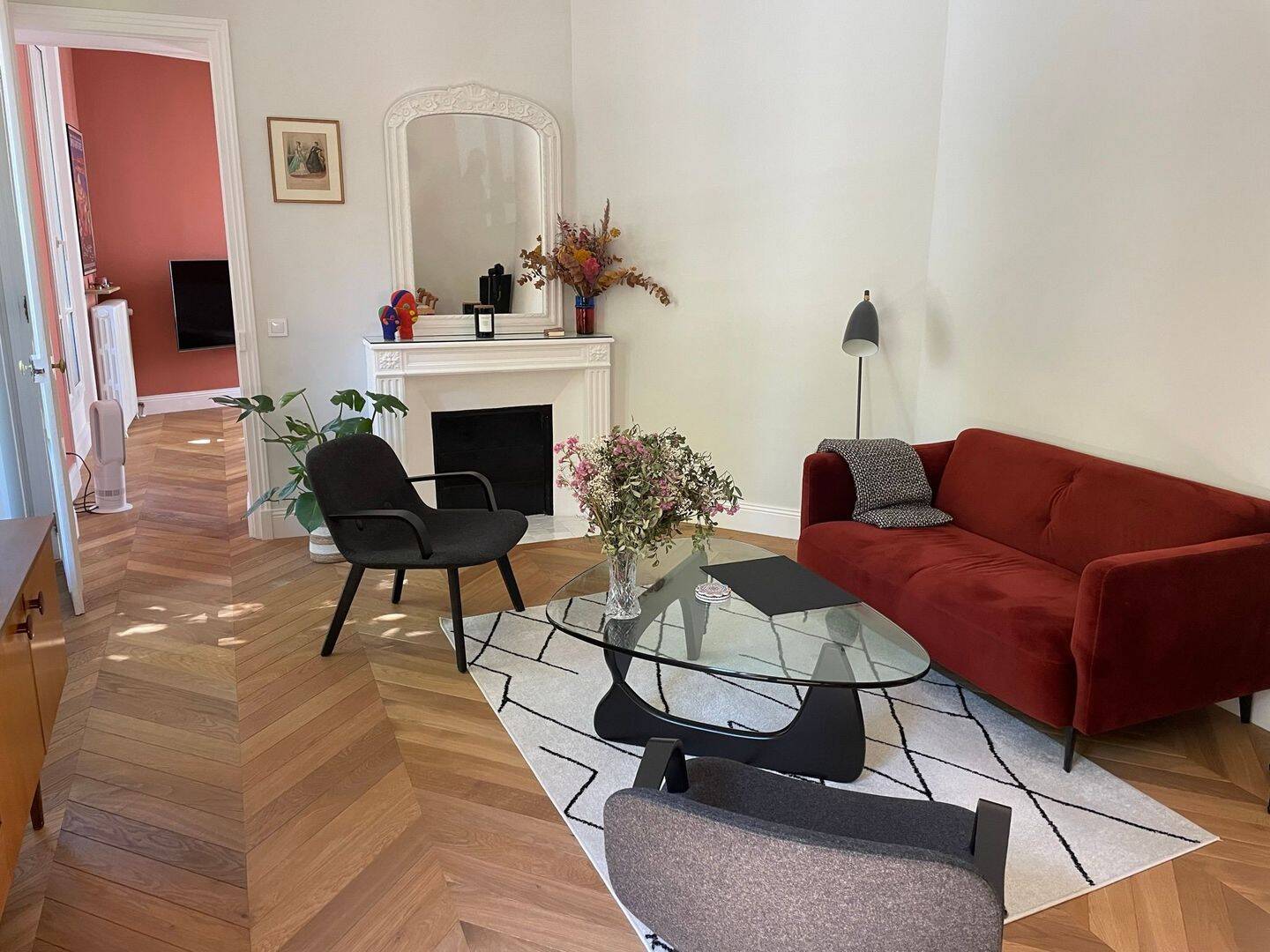 Colocation à louer 3100 € 3 100 € /mois charges comprises Comparez les déménageurs 4 pièces • 3 chambres • 89 m² • Étage 1/5 Amiraux-Simplon-Poissonniers, Paris 18ème arrondissement (75018) 4 12 T3b 31 40 9 de plus Calculer un temps de trajet Pour aller au travail, à l’école, ... - photo 1