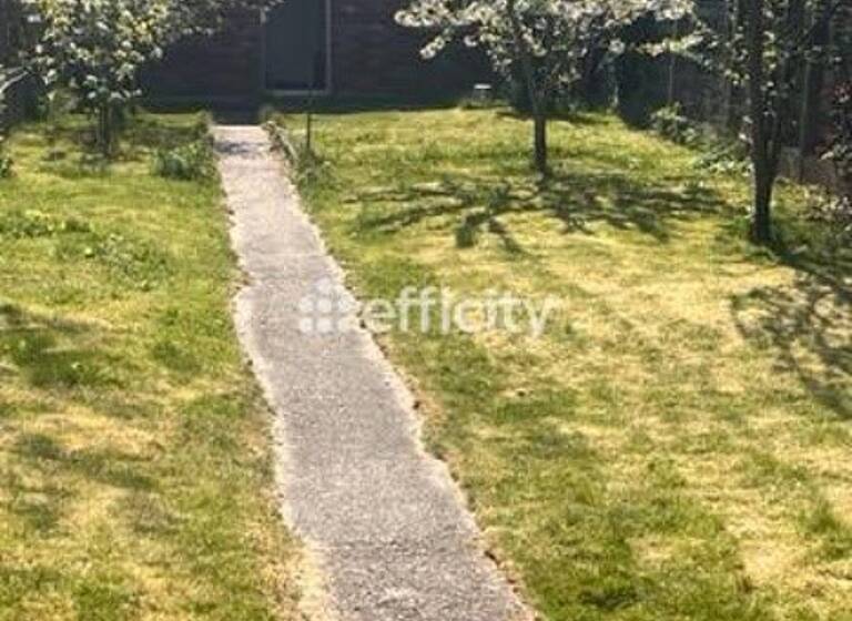 Maison à vendre 355 000 € 6 pièces 4<br/>chambres 125 m²<br/>superficie 348 m²<br/>terrain Batailles et Fleurs Saint-André-Lez-Lille 59350