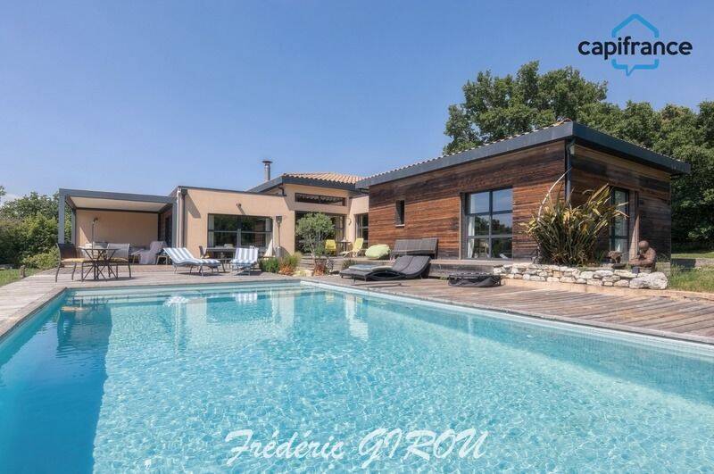 Maison 6 pièces 240 m² · à Aix-en-Provence · 240 m² · 1 580 000 €
