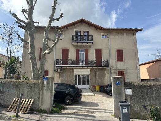 Appartement à vendre 169 000 € 4 pièces 90,8 m² Étage 1/2 Mazargues Marseille 9ème arrondissement 13009